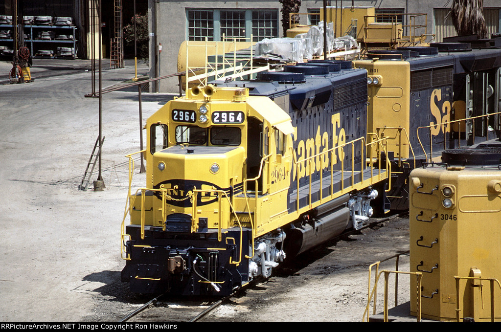 ATSF 2964 (REPOST)